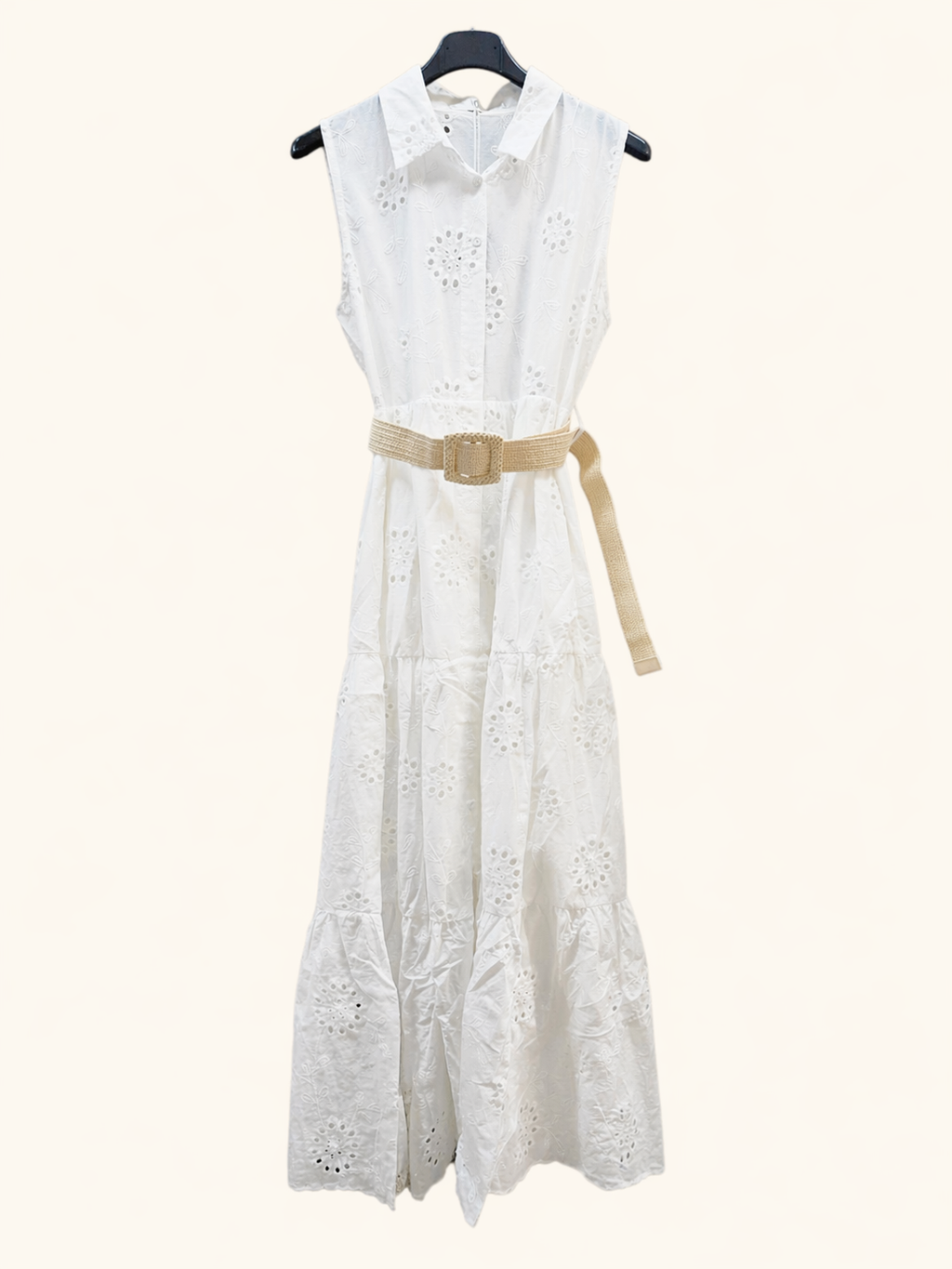 Robe chemise sans manches en broderie anglaise