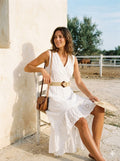 Robe sans manches asymétrique à col V en broderie anglaise