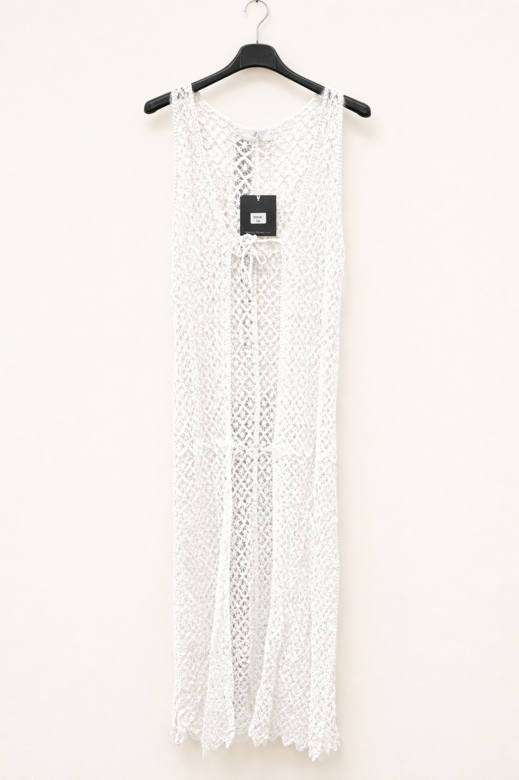 Gilet long ajouré en crochet sans manches à nouer